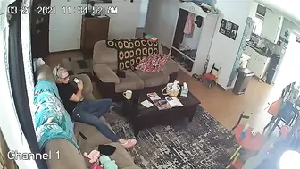 Horny Voyeur’s Stash of Solo Sluts – These Chicks Jilling off, Ride Toys & Squirt Like Crazy!