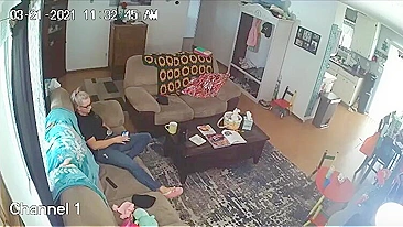 Horny Voyeur’s Stash of Solo Sluts – These Chicks Jilling off, Ride Toys & Squirt Like Crazy!