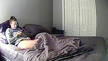 Desperate Housewife Fingers Her Soaking Wet Cunt Until She Screams in Ecstasy - Hidden Cam