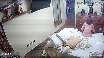 Perv Mother Walks In Front Of Her Son Completely Naked On Ip Cam