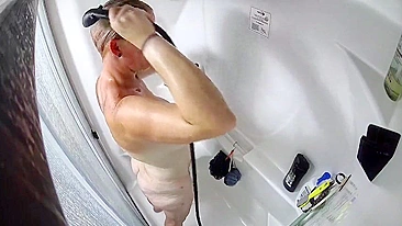 Spy Cam Films Mommy Rubbing Her Furry Snatch to Orgasm in Steamy Bath Time