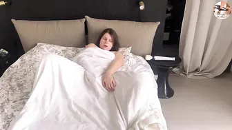 Naughty MILF Gets Off Alone, Craving a Thick Dick to Pound Her Dripping Hole Deep