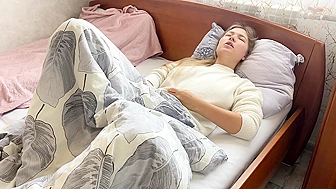 MILF Wife Caught on Hidden Cam Fingering Pussy, Craves Big Dick Fuck and Creampie in Her Slutty Holes