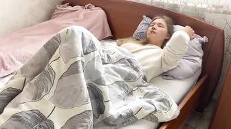 MILF Wife Caught on Hidden Cam Fingering Pussy, Craves Big Dick Fuck and Creampie in Her Slutty Holes