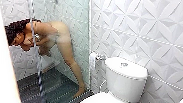 Pervy Ass Records His Slutty Stepmom Finger-Banging Her Cunt in Bathroom