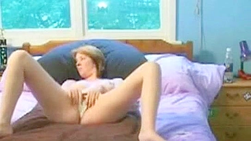 Horny MILF Jacks Off with Vibrator on Spy Cam, Cums Hard Thrusting Hips Back