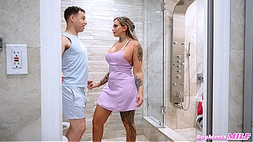 Naughty Stepmom Catches StepSon Jackin' Off, Teaches Him with Wet Pussy Fuck