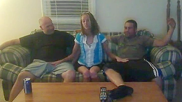 Junkie Sis Slurps Bro's Cock While Dad Pounds Her Tight Asshole Raw