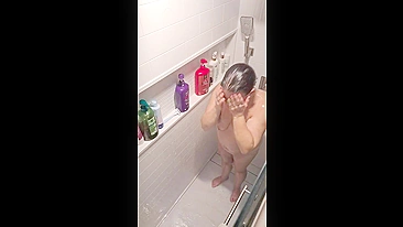 Son's sneaky cam catches milf mom's dripping snatch n fat tits shower fuck