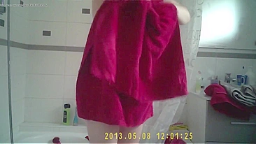 Tricky Boy Plants Cam On Mom's Nude Shower, Jerks Cock To Her Drippin' Cunt