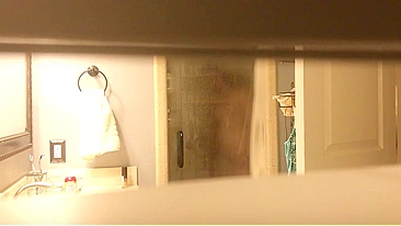 Clever Son Sets Up Hidden Cam to Perv on Mom's Naked Curves in Shower, Jerking to Cunt