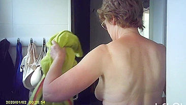 Sly Son Installs Peep Cam for Mom's Soapy Shower, Pounds Dick to Her Sloppy Cunt View