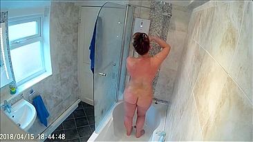 Sly Son's Hidden Feed Films Mom Latherin' Tits & Snatch, He Nutz Watchin' Her!