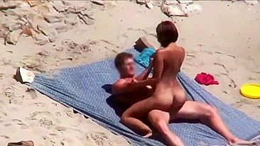 Cheating Wife Gets Railed By Big Dick Muscular Dude In Nasty Sneaky Beach Quickie Fuck