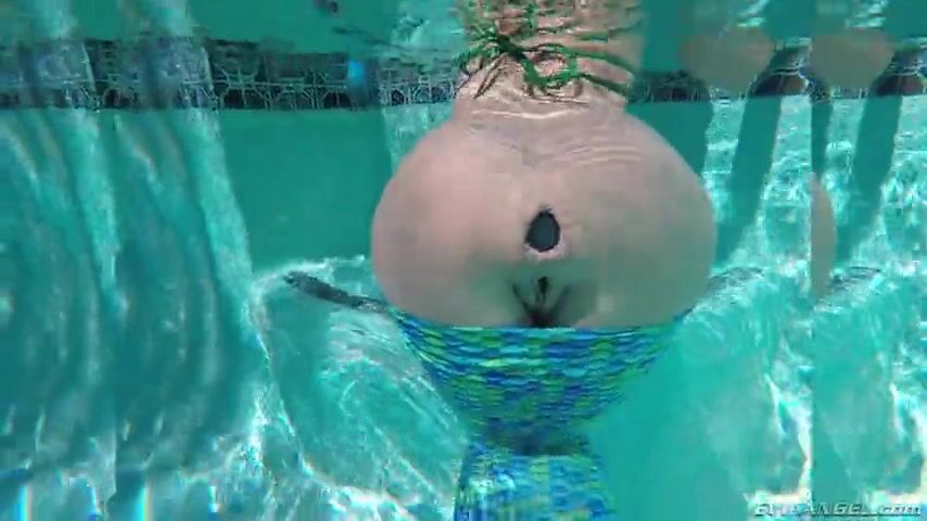 Underwater Anal Fun Of Sexy Mermaid Adriana Chechik AREA51PORN